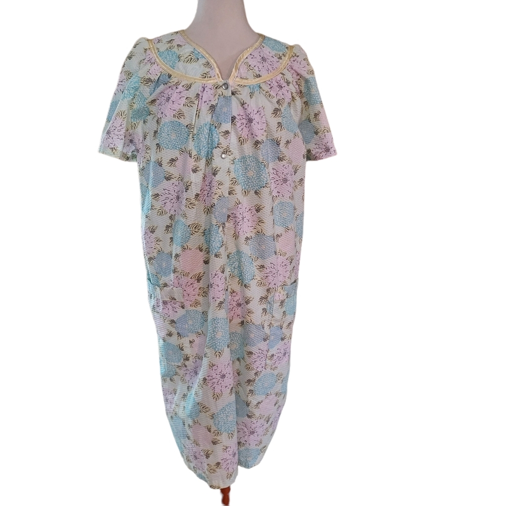 Elegant Emily Robe House Coat Nightgown Moomoo Short Sleeve Floral Grann…